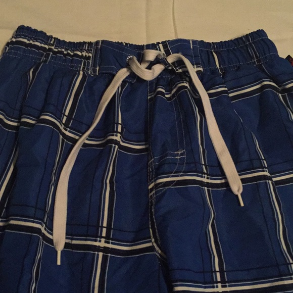 Swimsuit - Picture 2 of 5